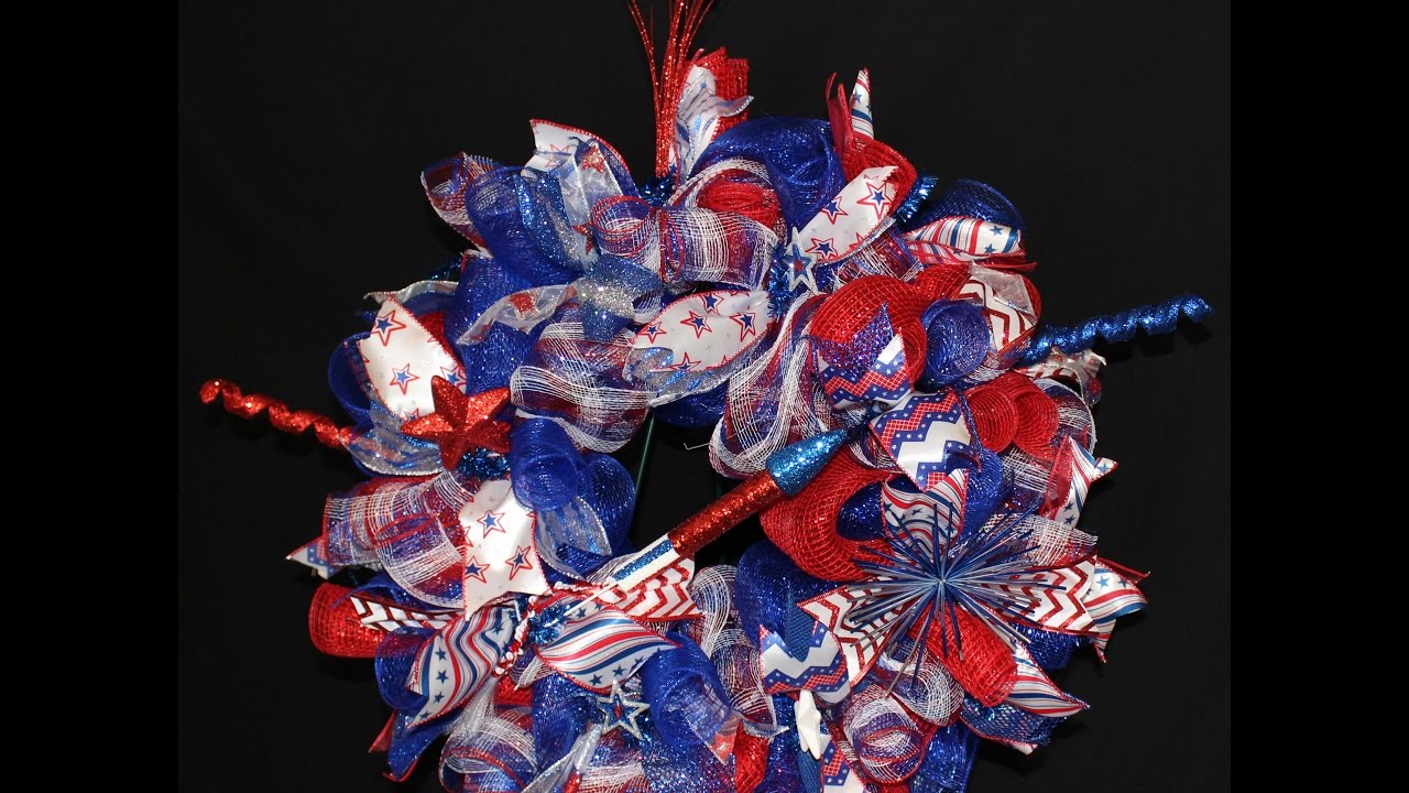 How to make a Poof/Curly Deco Mesh Wreath for 4th of July