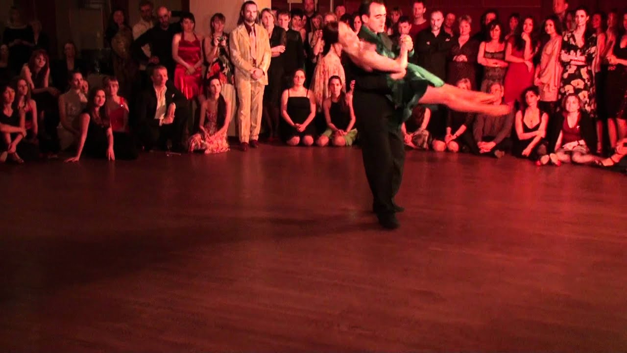 Esteban Moreno & Claudia Codega