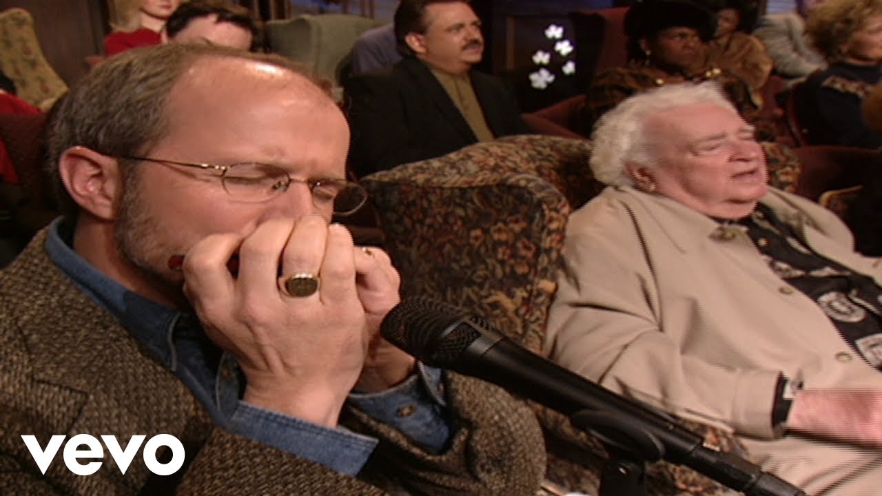 Gaither - He Leadeth Me [Live] ft. Buddy Greene