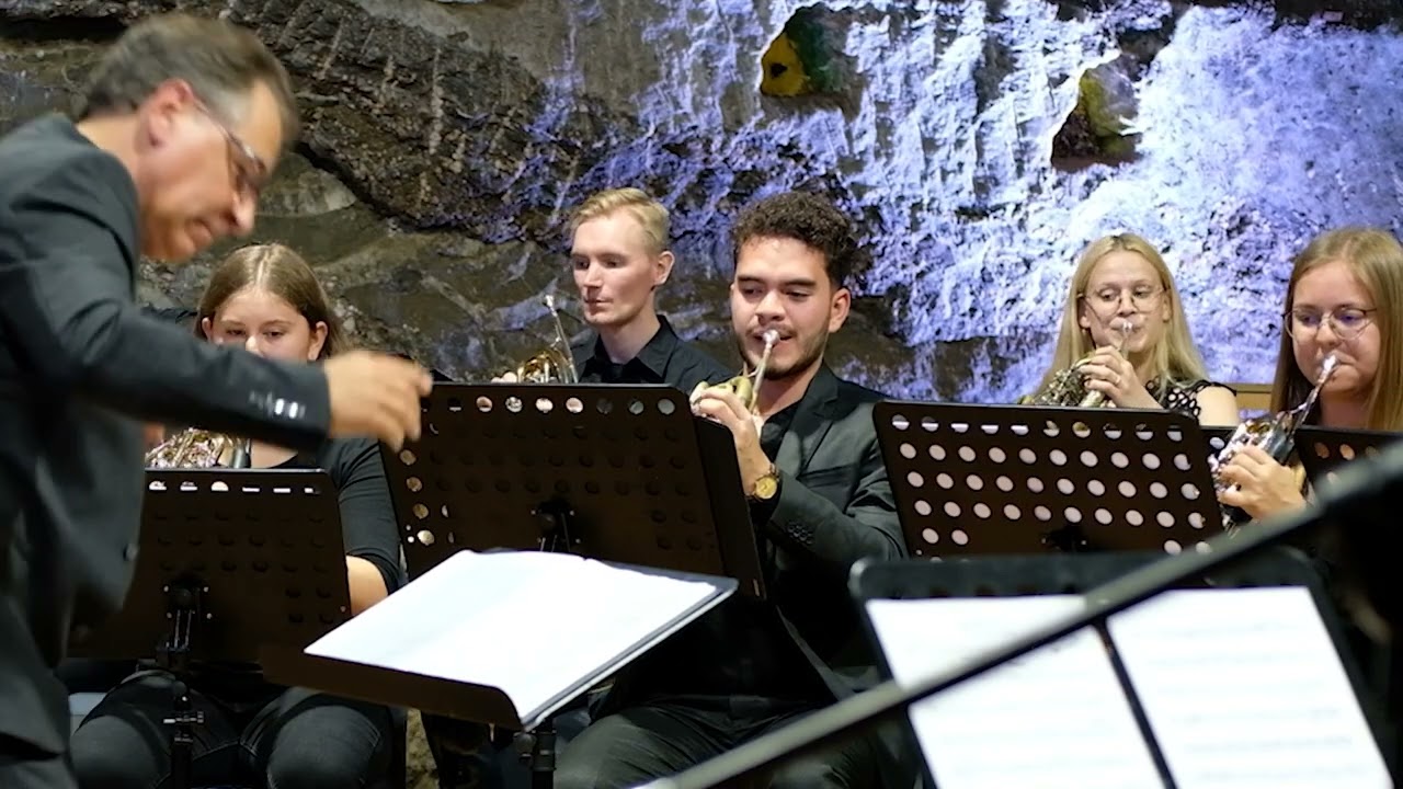 International Hornweek - Gone with the Wind for 16 Horns