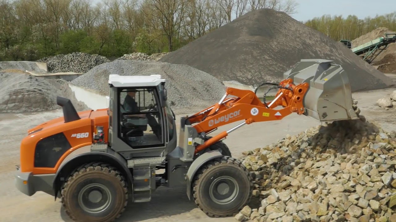 Unser Neuzugang: Der Radlader weycor AR660 in Aktion