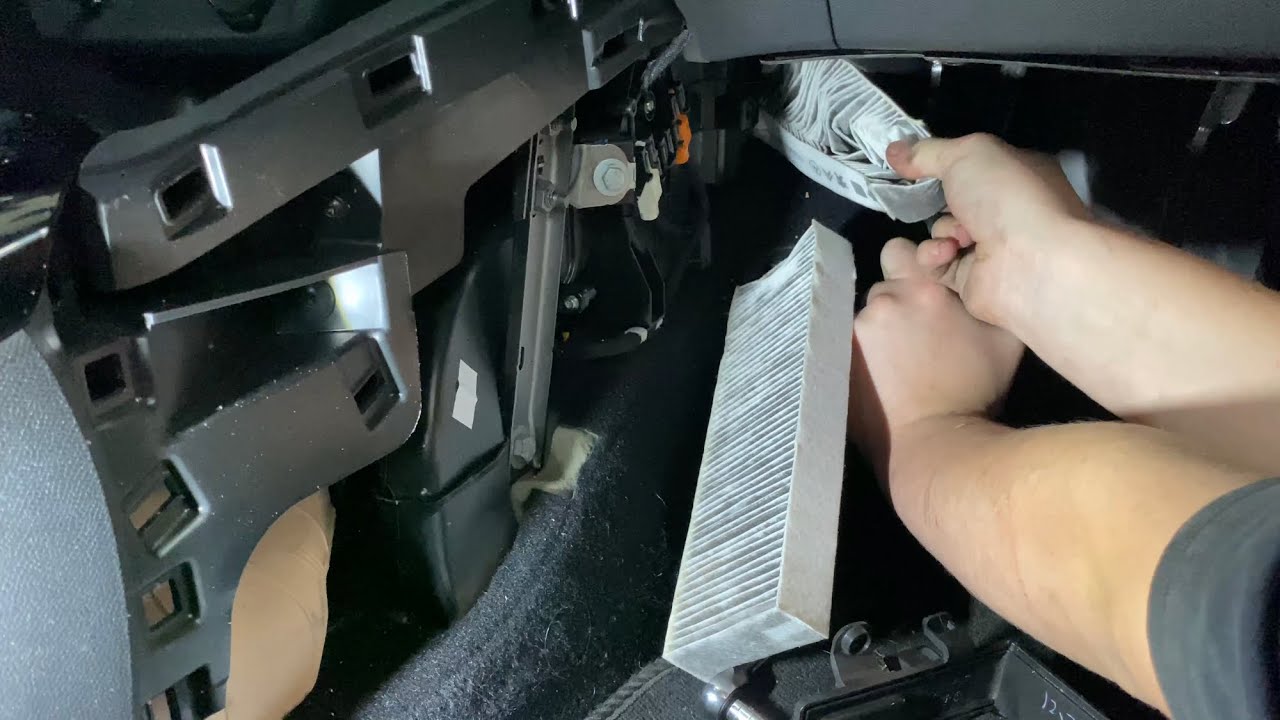 2019+ Vauxhall Corsa F | Peugeot 208 Cabin / Pollen Filter RHD