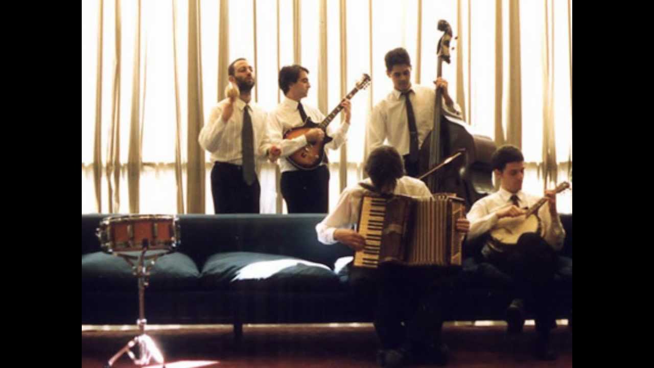 Pequeña orquesta reincidentes - desvelo
