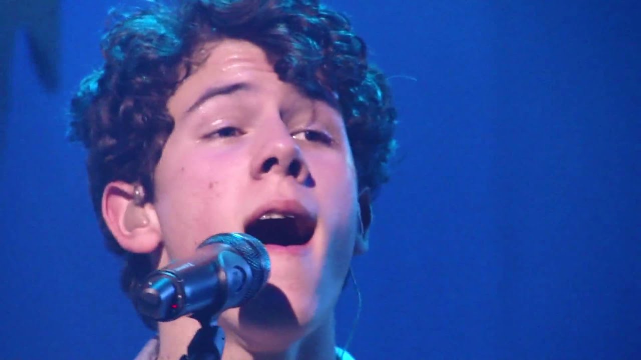 Nick Jonas - Olive and an Arrow - Detroit, 1/16