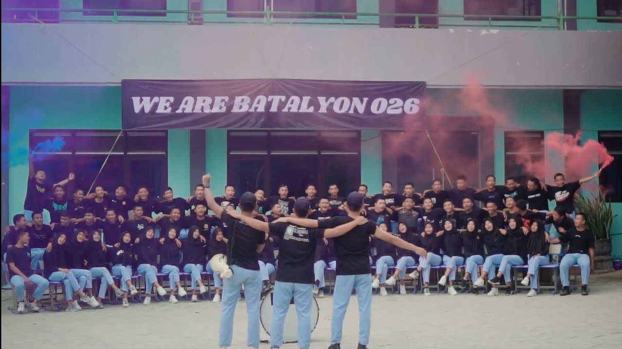 Persembahan Taruna-Taruni SMK Pelayaran Muhammadiyah Tuban Angkatan XXVI