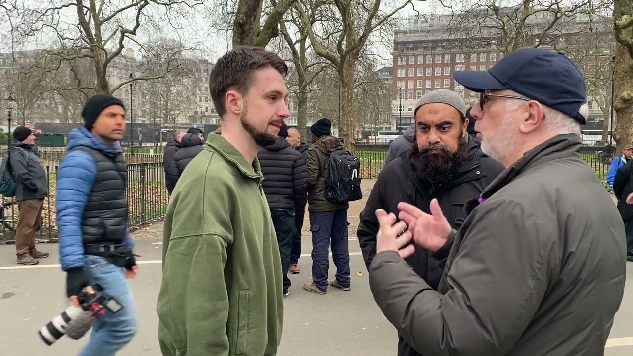 Christian visitor Receives Reality check on his belief part 1 | @BloggingTheology | Speakers Corner 