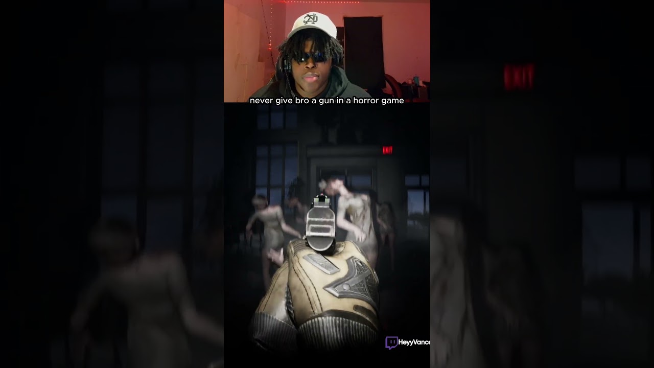 bros the monster in the horror game 😂 (Twitch/YT: HeyyVance) #chuxie #horrorgaming #jumpscares