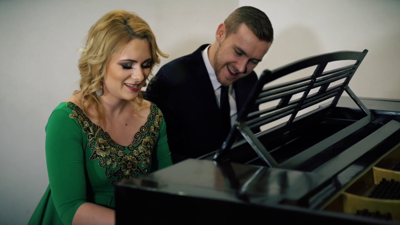 Jadwiga Tomczyńska & Maks Ambroziak - True Colors (harp&bass cover)
