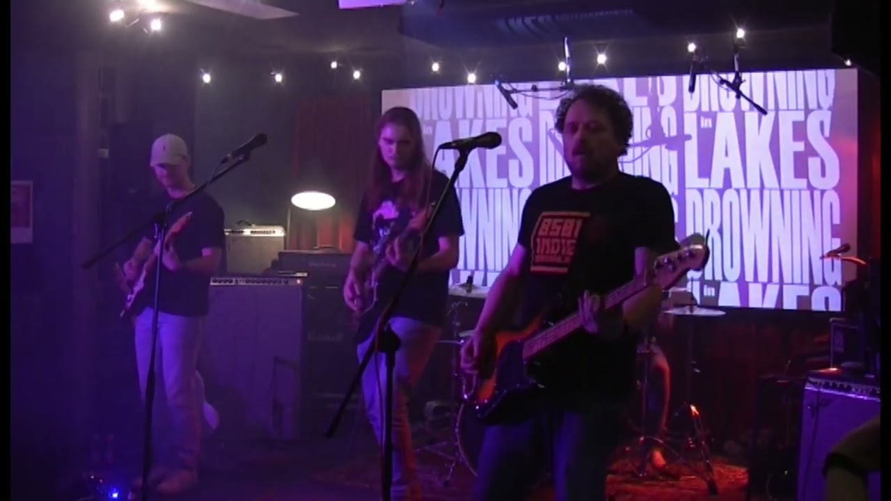 Air Is Hard To Find - Live