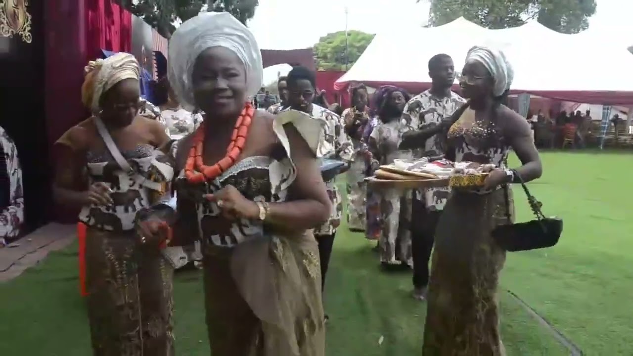 OTAOMU CHIEF CHARLES NKATA OF IFURUAKU AGE GRADE AMAEKPU OHAFIA.