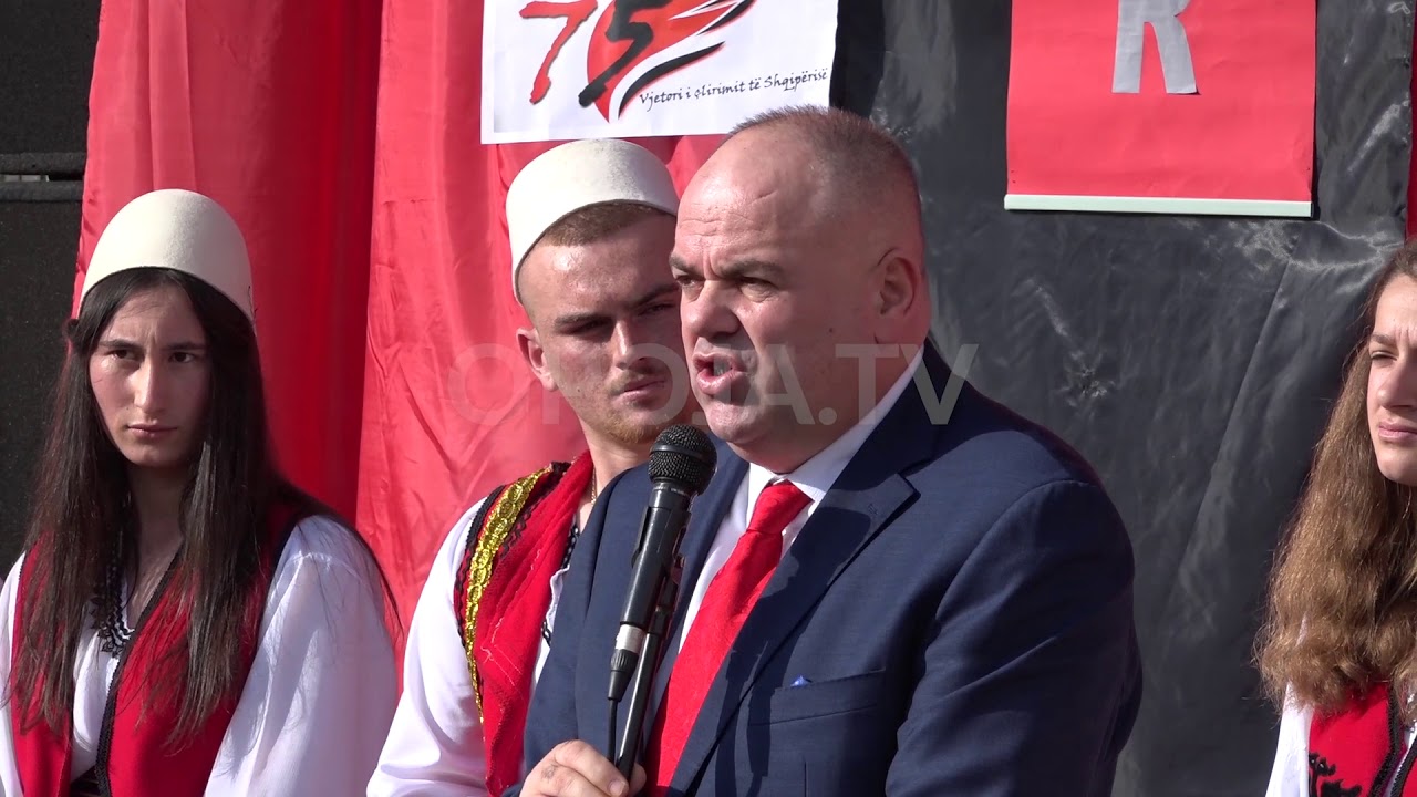Shkolla “Sezai Surroi” performon për ditën e shkollës së binjakëzuar