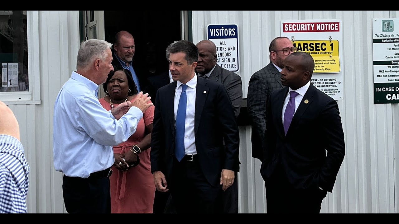 Pete Buttigieg visits Port Milwaukee