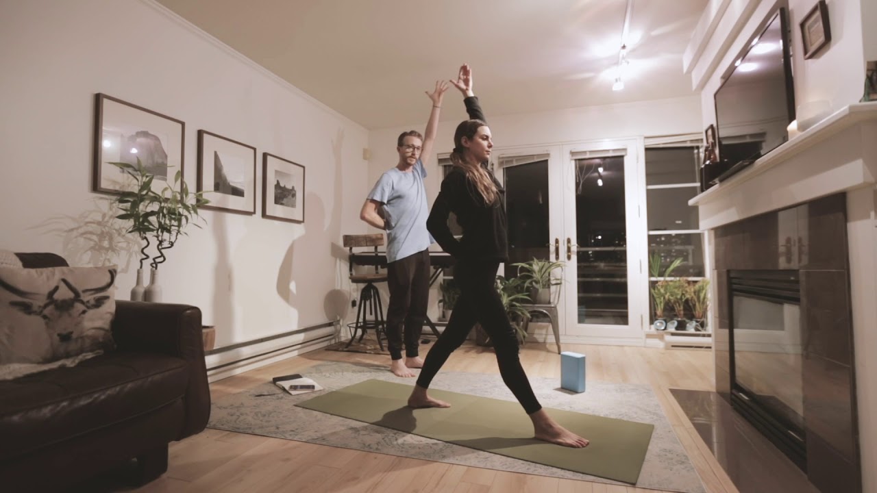 Tantra Hatha Yoga: A Moon practice to calm the mind and body