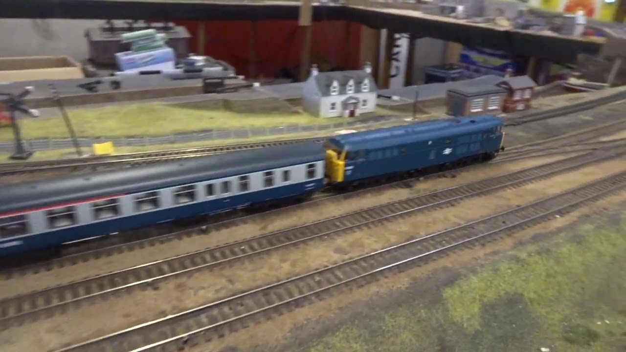 B.M.Rly.S: ACCURASCALE/LOCOMOTIONMODELS, Class 31 BR Blue No.31018, was running on OO Gauge Layout.