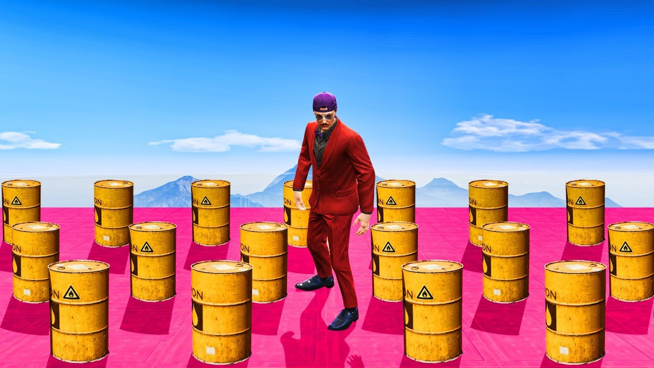 DON'T TOUCH THE EXPLOSIVES! (GTA 5 Funny Moments)