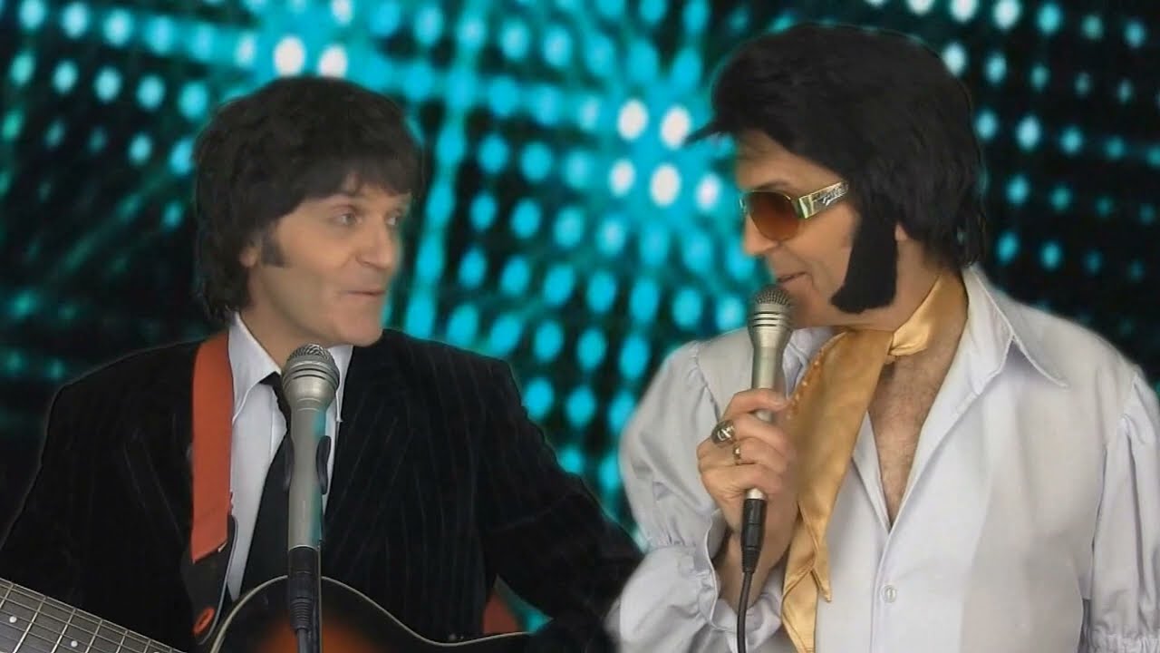 Элвис Пресли и Пол Маккартни поют «Sweet Caroline».