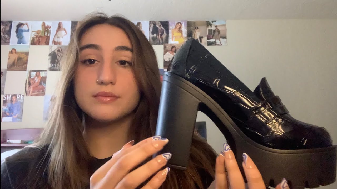 ASMR// random haul + whispered