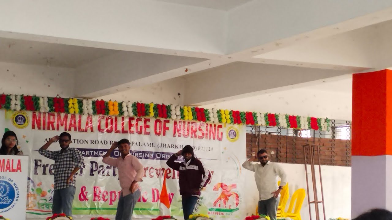 Boys dance #आपने  ऐसा कभी नहीं देखें होगे #Slow #dance #🥼#Bscnurshing #Nurshing #trending 