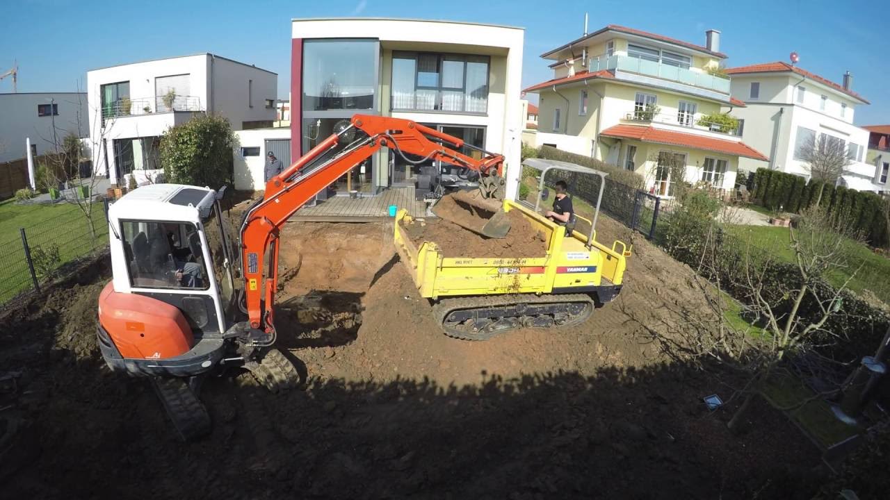 Poolbau im Zeitraffer - Vom Aushub bis zum ersten Sprung ins Becken