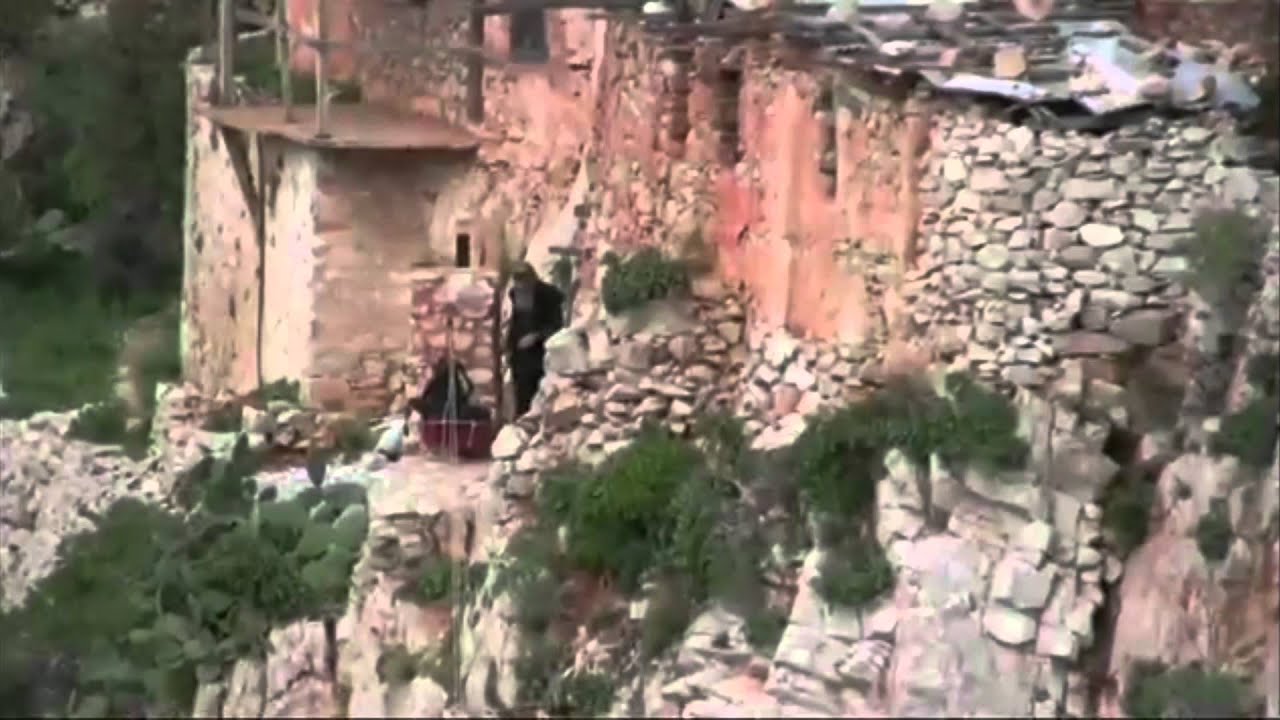 Афонские старцы, живущие на карулях