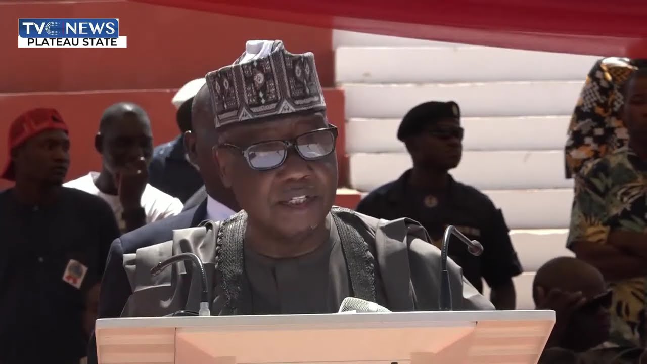 Federal Fire Service Graduates 700 Newly Trained Cadet In Jos