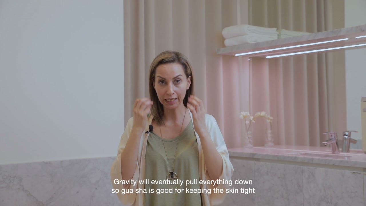 ILLUM Beauty Tips: How To Incorporate Gua Sha In Your Skincare Routine