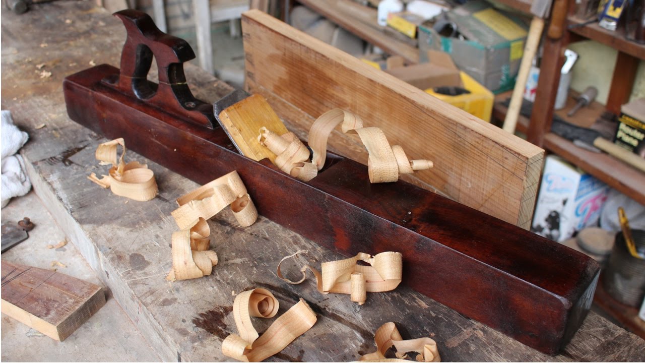 Restaurando plaina garlopa antiga - Restoring Old Jointer Plane
