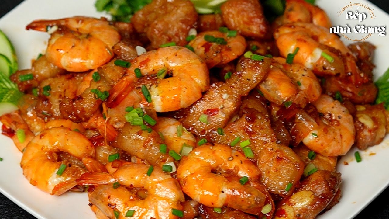 Chế biến nhanh gọn, nguy&ecirc;n liệu dễ t&igrave;m nhưng lại v&ocirc; c&ugrave;ng hao cơm