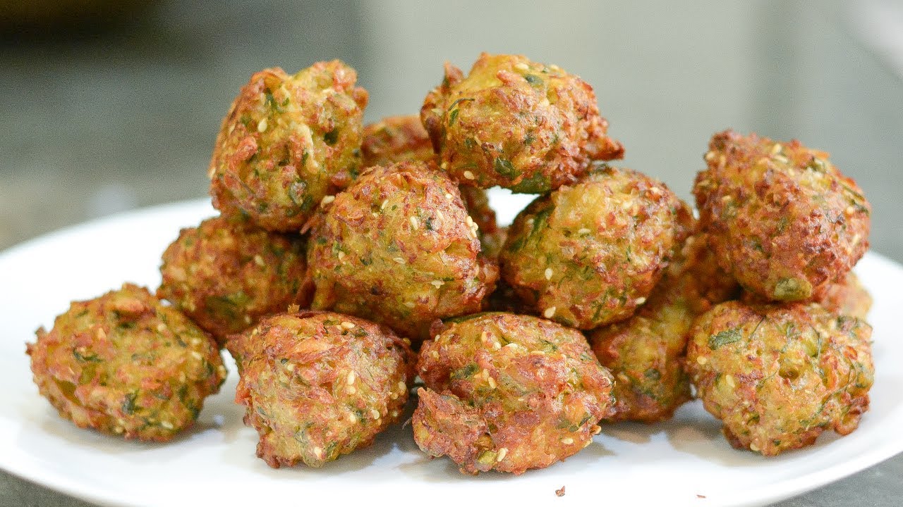 मऊ जाळीदार फ्लॅावरची भजी | Flower Chi Bhaji | Flower Pakoda | Pakoda Recipe | Maharashtrian Recipes