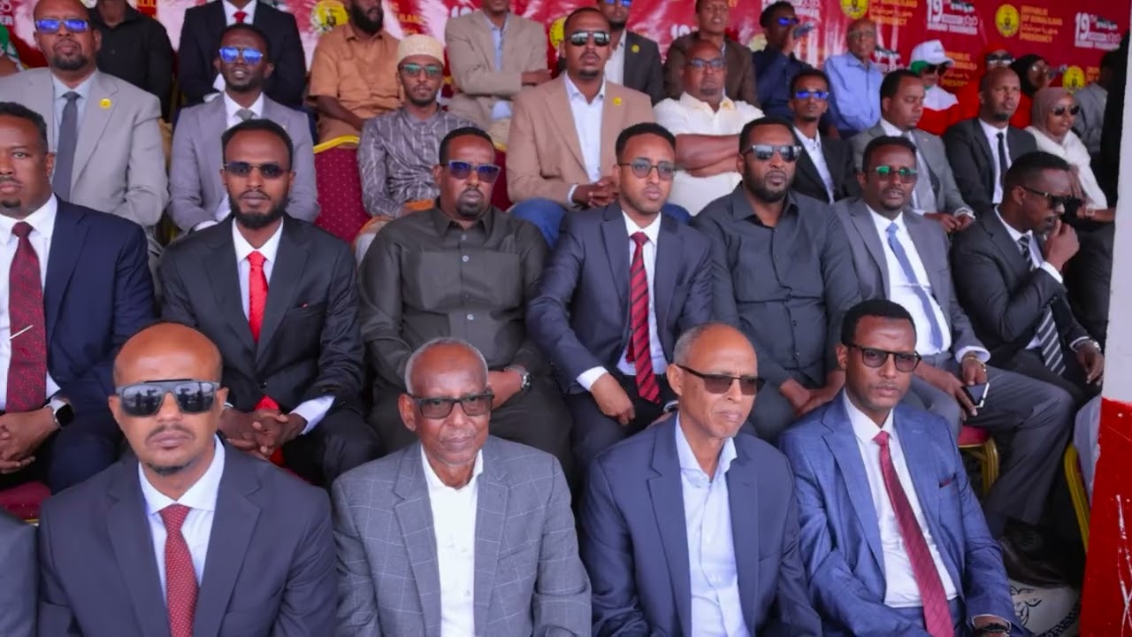 Madaxweynaha JSL oo si diiran loogu soo dhaweeyey magaalada Burco ee gobolka Togdheer