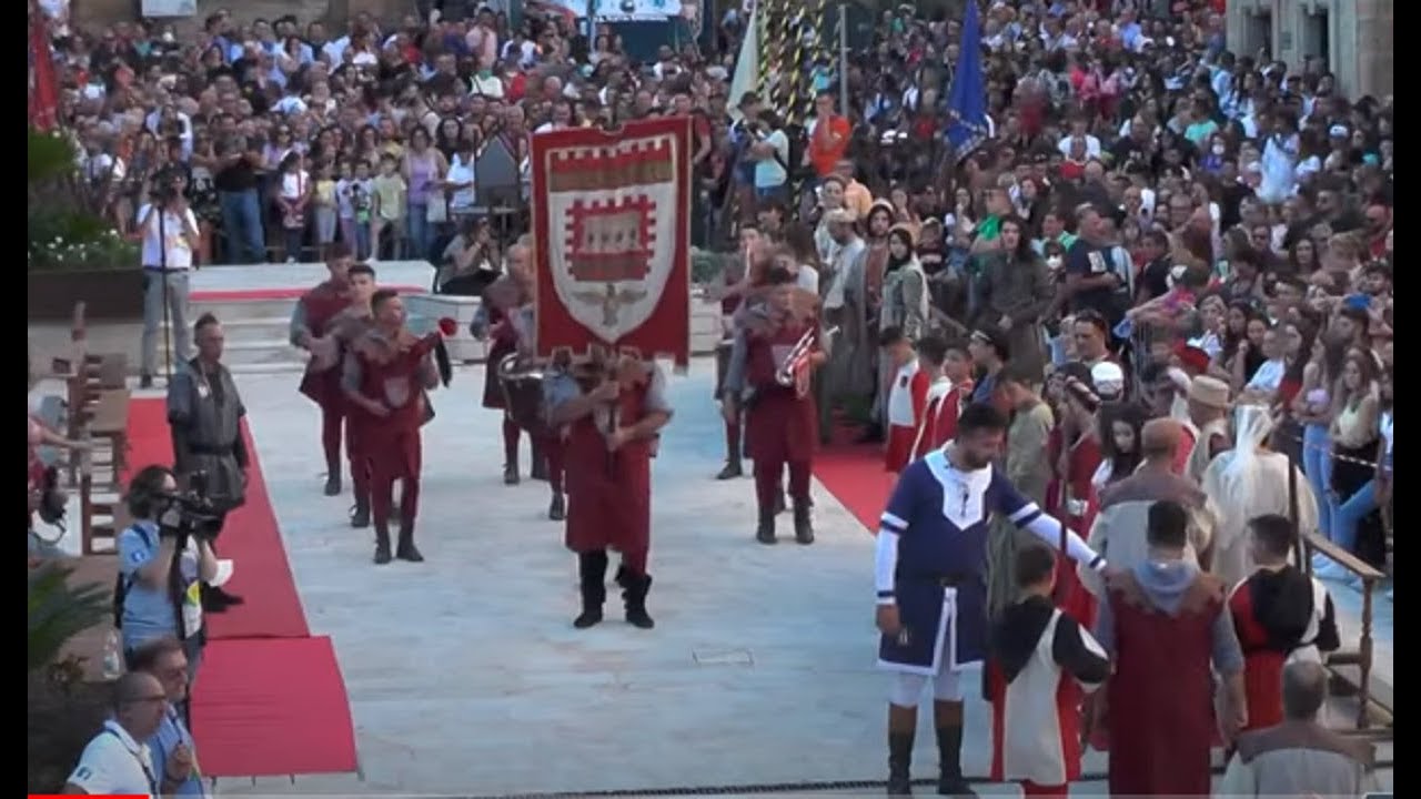 Palio dei Normanni 2022 - Piazza Armerina - Consegna delle armi