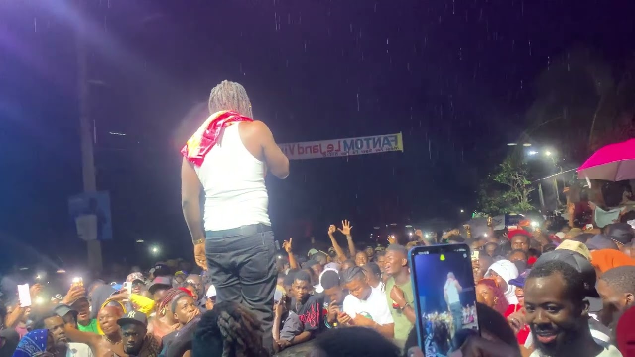 ‘’😱Wouy Manman! Loi Ogou feray moute nan tèt    Zoga Wata 😳! nan concert Fantom nan 