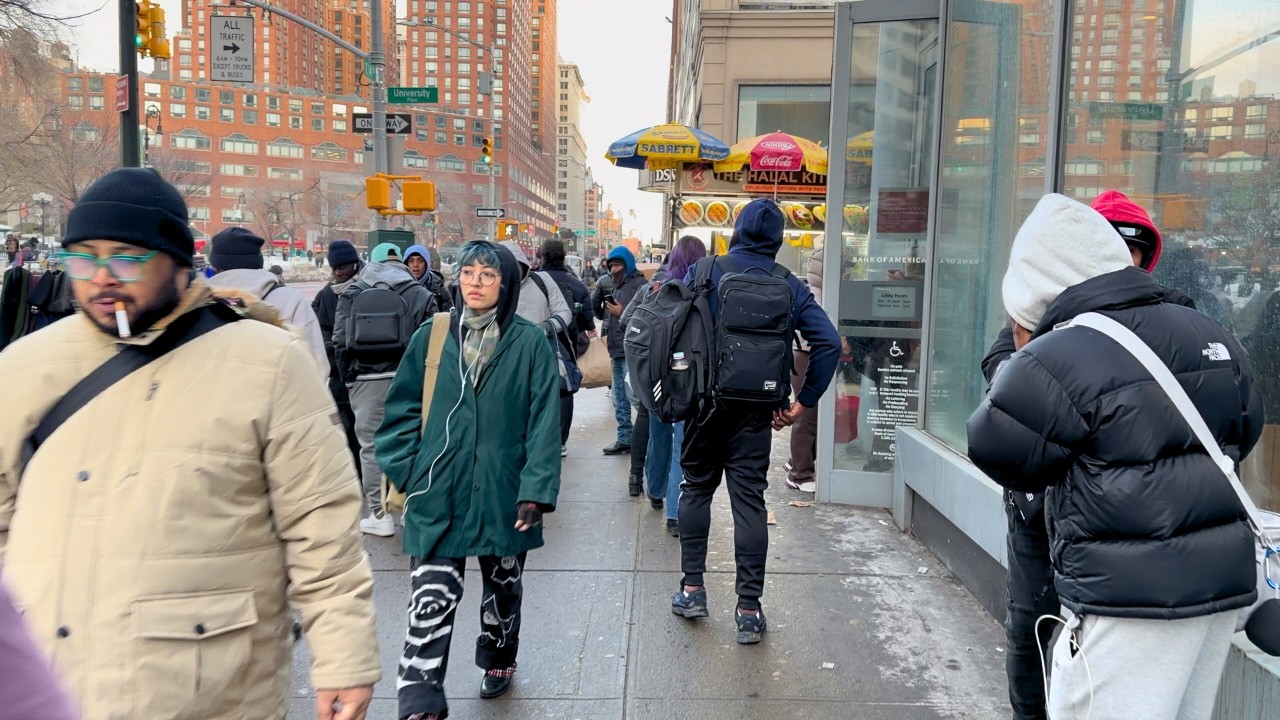 NYC Freezing Temperatures Manhattan 4K Walk