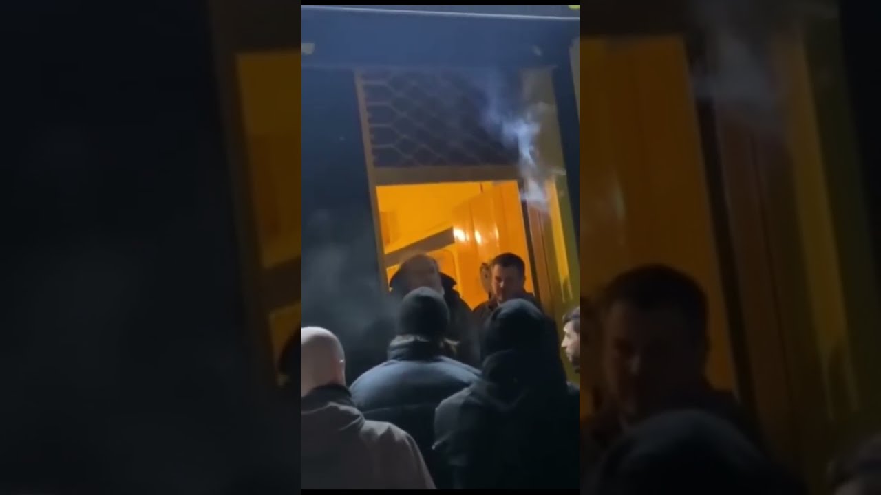 ΧΑΤΖΗΧΡΗΣΤΟΣ: ΕΚΔΡΟΜΕΣ ΚΑΙ ΠΑΡΟΥΣΙΕΣ ΣΑΝ ΤΗΝ ΚΑΡΔΙΤΣΑ ΕΙΝΑΙ Η ΤΟΡΠΙΛΗ ΑΠΕΝΑΝΤΙ ΣΤΟ ΚΡΑΤΟΣ