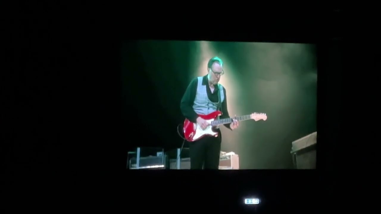 Joe Bonamassa Play&rsquo;s Rory Gallagher &ldquo;Who&rsquo;s That Coming&rdquo;