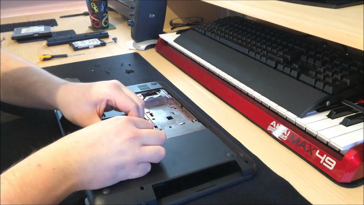 HP Pavilion G6 Disassembly for Fan Failure Repair