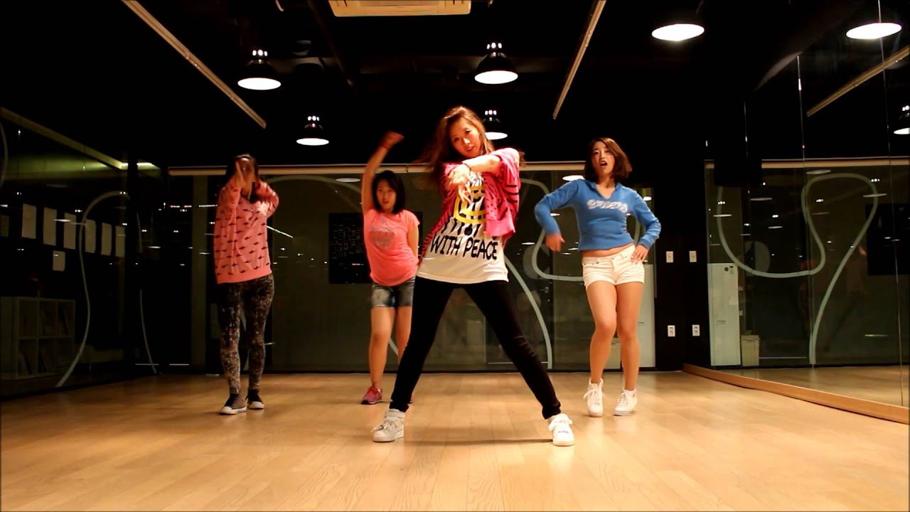 2NE1   CRUSH 후기영상
