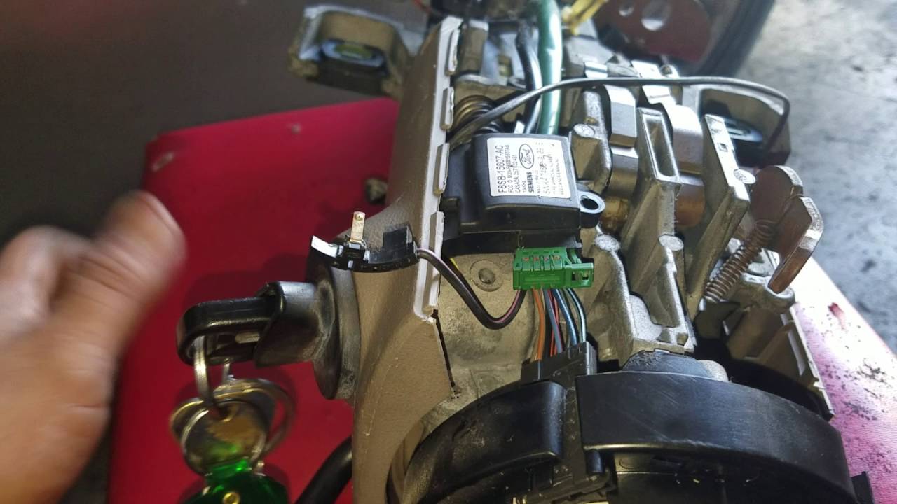 2000 Lincoln Town Car ignition lock cylinder removal