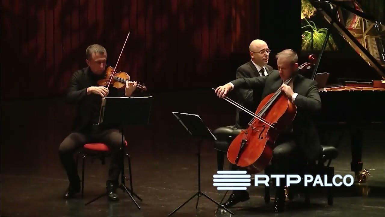 DSCH - Pinto-Ribeiro, Papavrami, Zlotnikov – Dvořák Trio “Dumky”