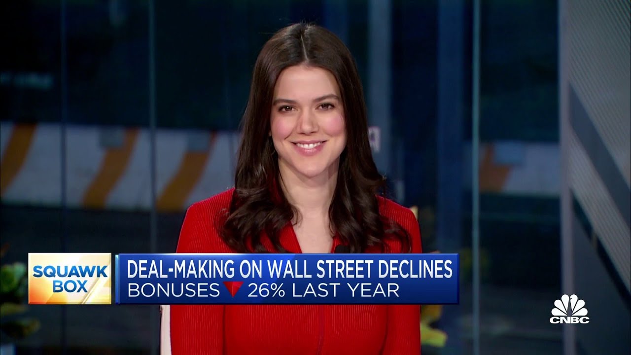 There's always money to be made in any environment, says New York Post's Lydia Moynihan