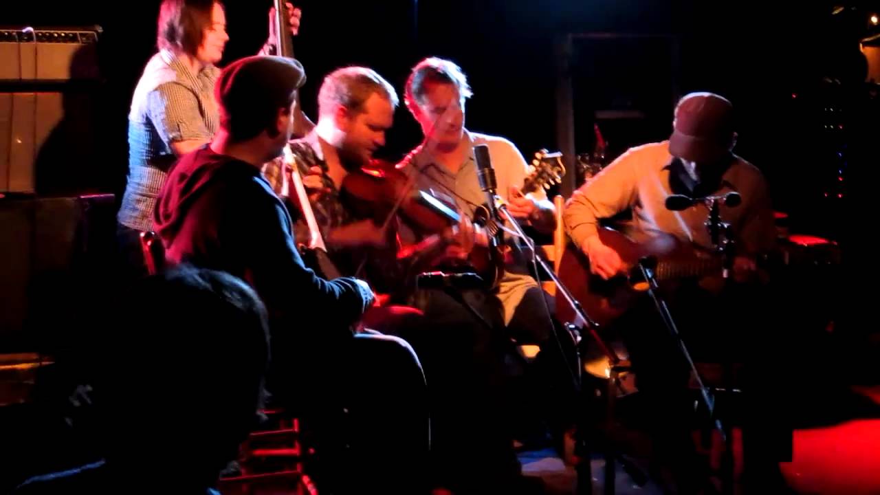Foghorn Stringband - 