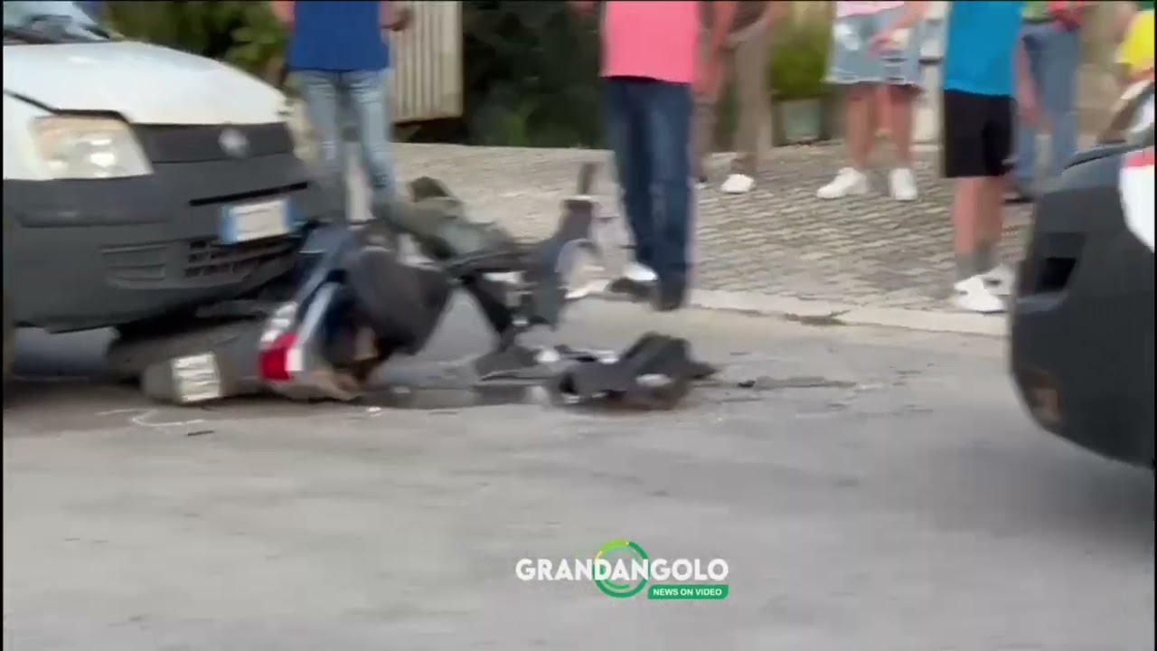 Auto contro scooter a Raffadali, 15enne in ospedale