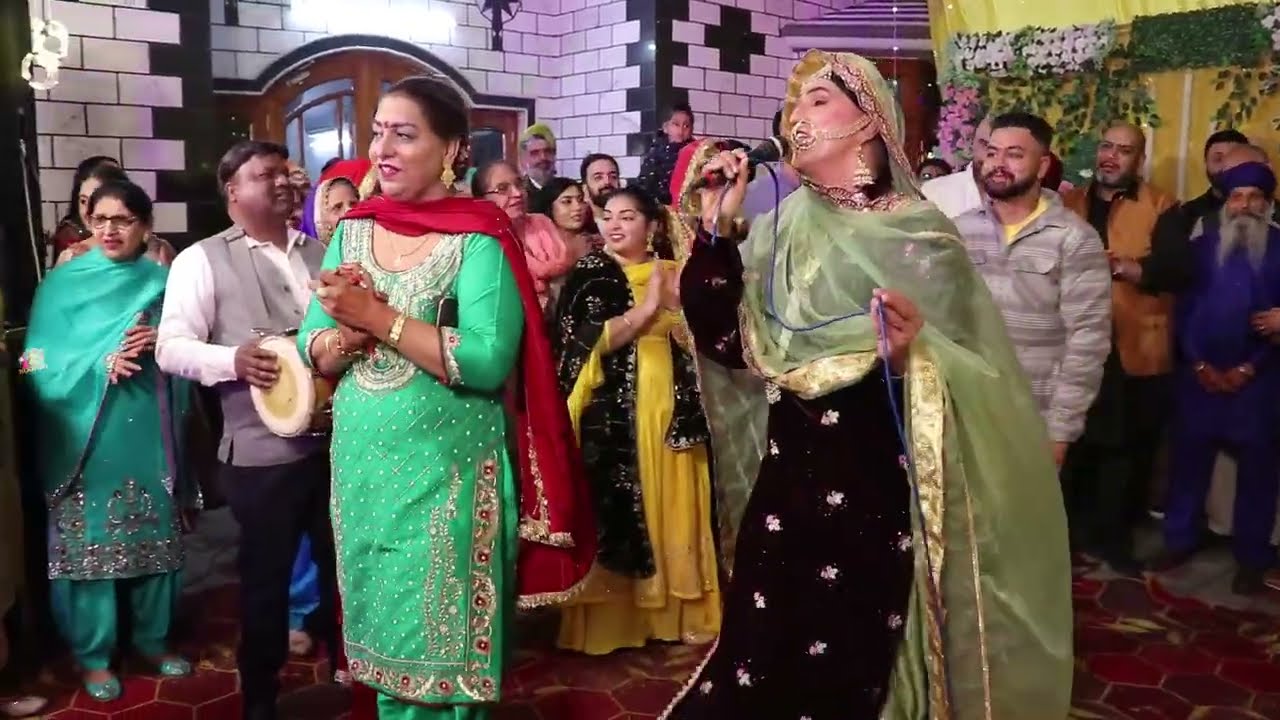 ਬੁੜ੍ਹੀ ਦੇ ਗੋਡੇ ਹਿੱਲਦੇ ਬੁੜ੍ਹੇ ਨੂੰ ਪਾਲ਼ਾ ਲਗਦਾ            ☎️ :+919872148170 and +918196090270