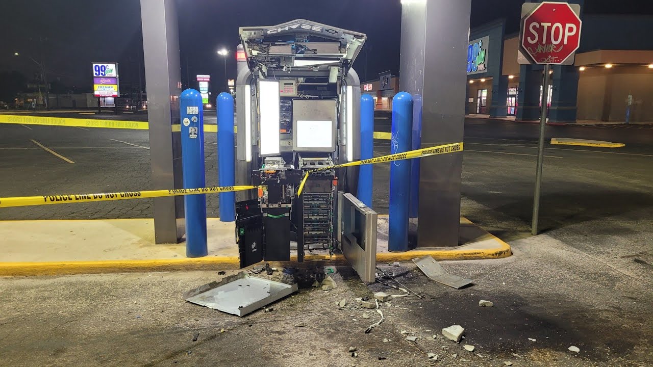 Criminals grab cash from 2nd ATM in San Antonio in less than 2 weeks