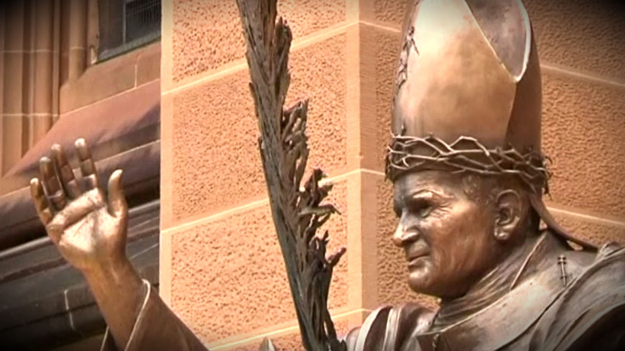 Насилие в церкви в Австралии: Католическая церковь борется с жестоким обращением с детьми