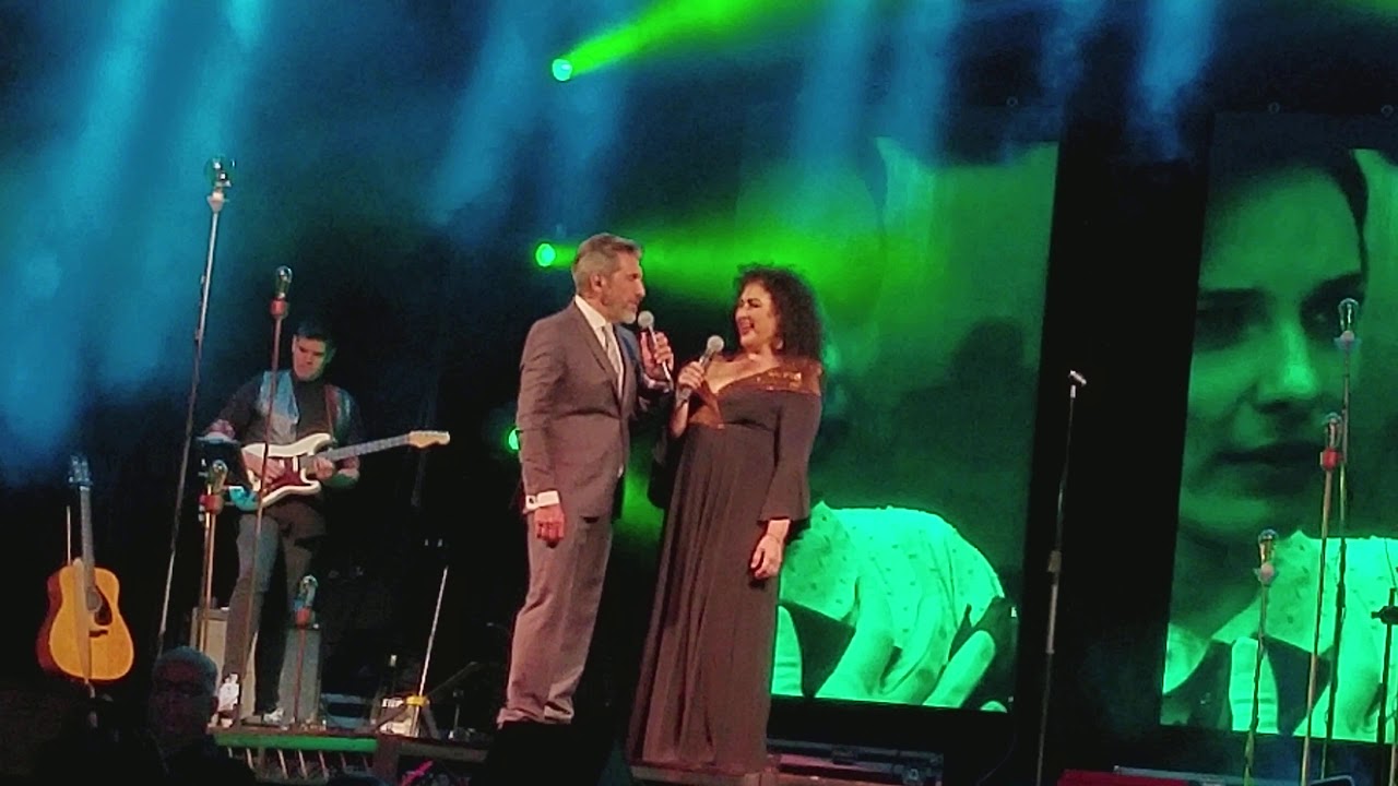 Diego Verdaguer Y Amanda Miguel En Concierto