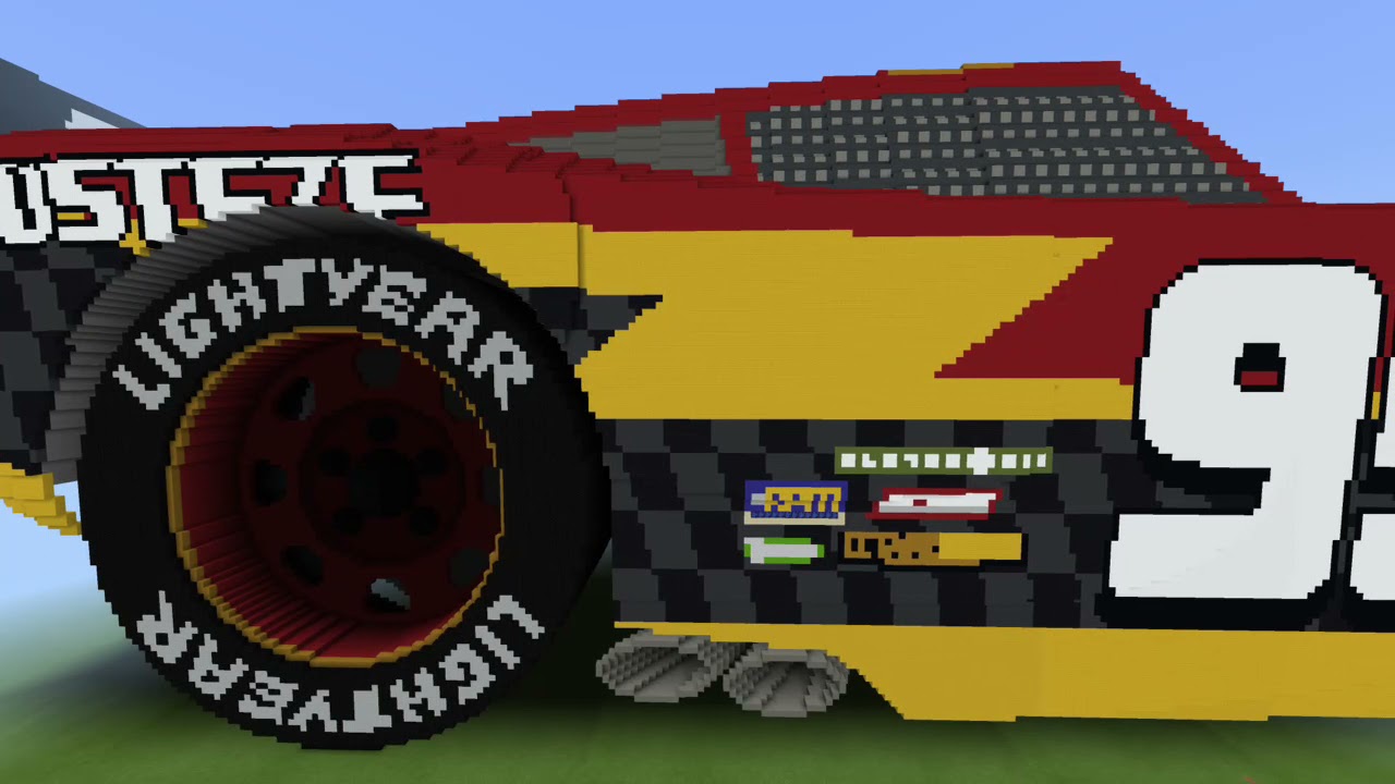 Minecraft Disney Pixar Cars Mega Build - NASCAR Lightning McQueen