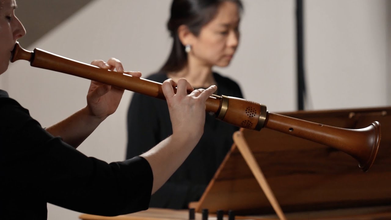 DOULCE MEMOIRE: Silke Gwendolyn Schulze, shawm & Aki Noda, organ