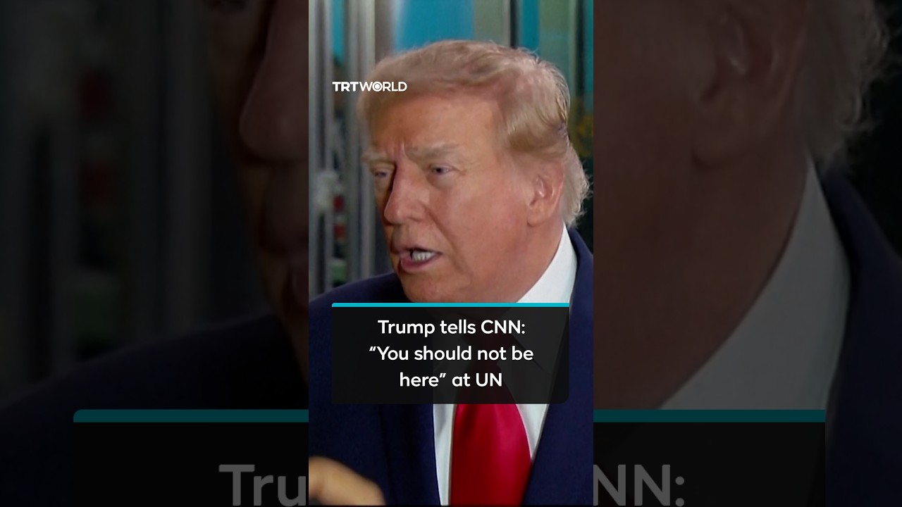 Президент США Дональд Трамп отчитывает журналистов CNN на Генассамблее ООН