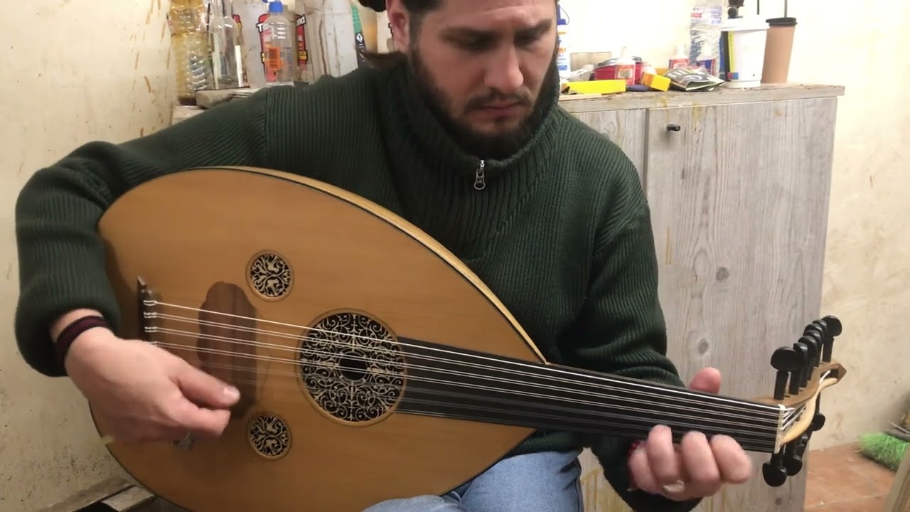 Seven string walnut-cedar oud played by ILIAS made by Dimitris